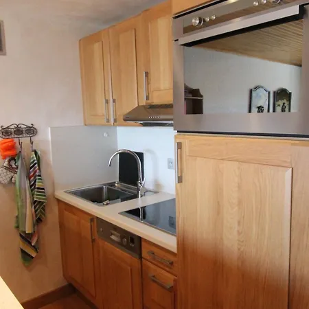 Cosy Pour 5 Pers. A 50m Des Pistes - Alpe D'huez - Fr-1-405-200 * Huez